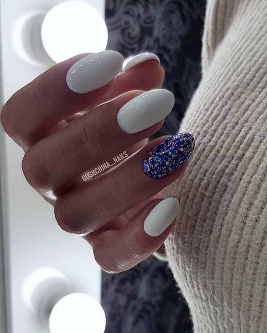 White glitter manicure: beautiful design in the photo, review