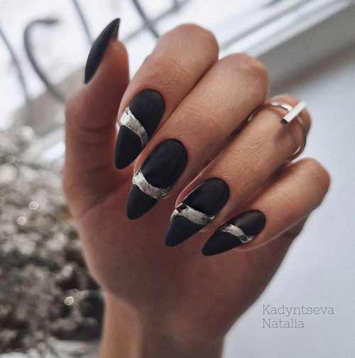 Black nails design with foil