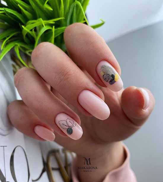 Elegant manicure 2021: photo, delicate nail design