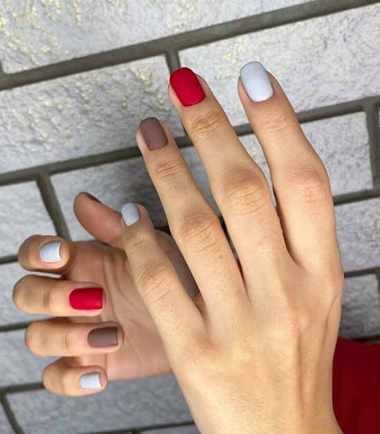 Elegant manicure 2021: photo, delicate nail design