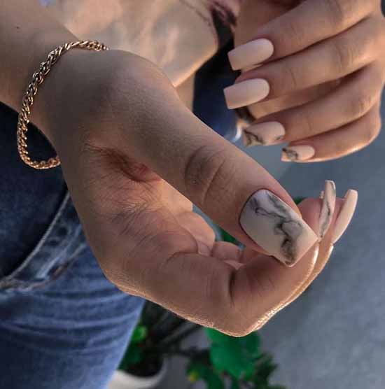 Manucure élégante 2021: photo, conception d'ongles délicate