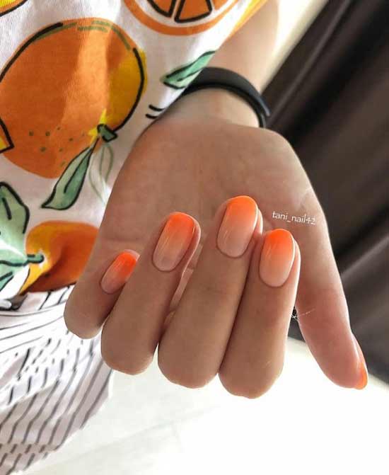 Dessins d'ongles dégradés orange