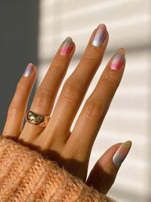 Manicure trend 2021 mother of pearl