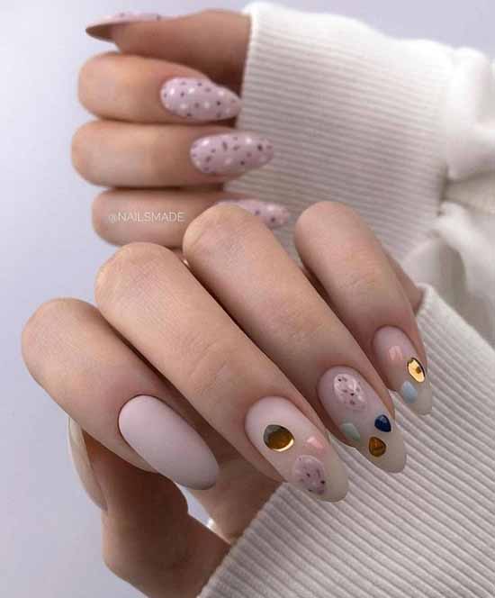 The main trends of manicure 2021: news, photos, review