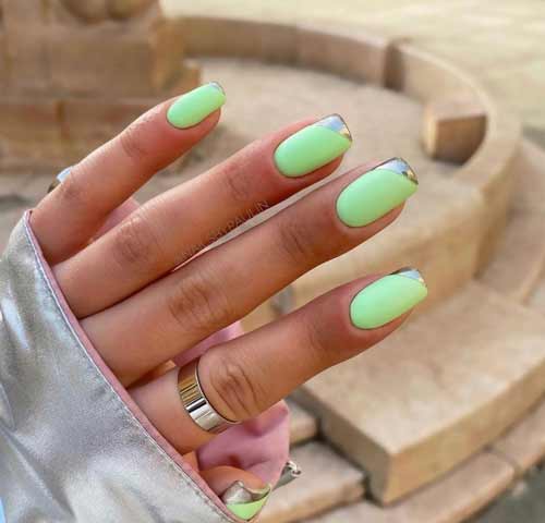 Light green manicure