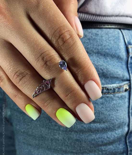 Green manicure 2021: photo of new items with the best nail designs