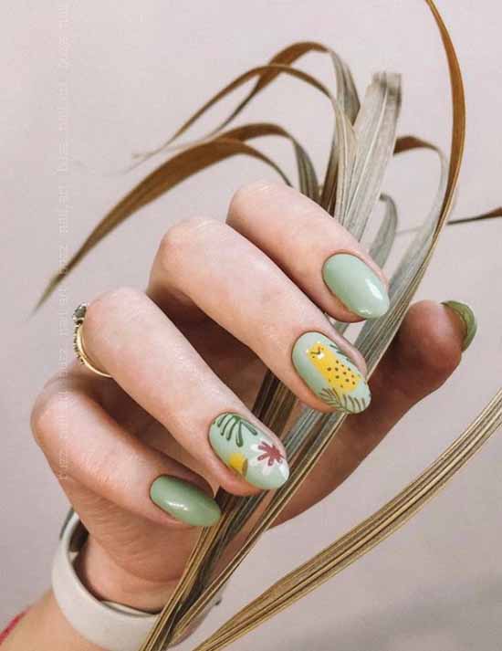 Green manicure 2021: photo of new items with the best nail designs