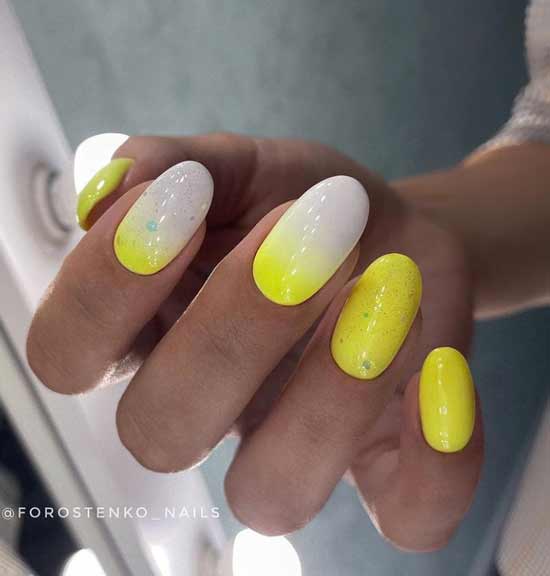 Yellow gradient manicure