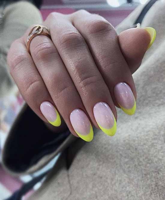 Yellow manicure 2021: photo with the most fashionable design