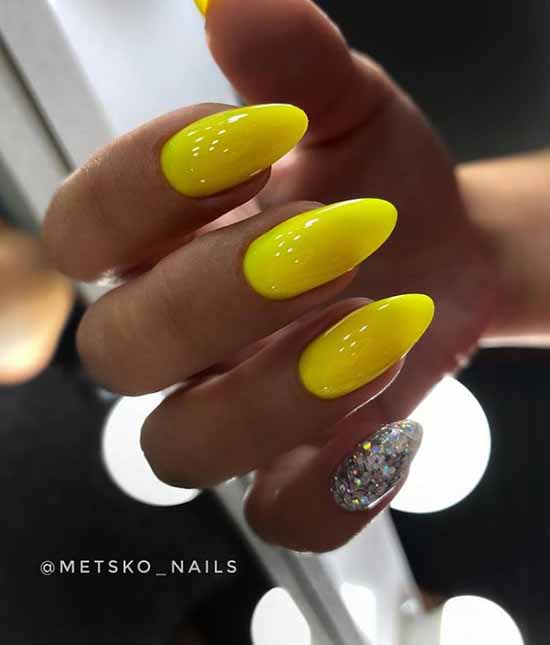 Yellow manicure 2021: photo with the most fashionable design