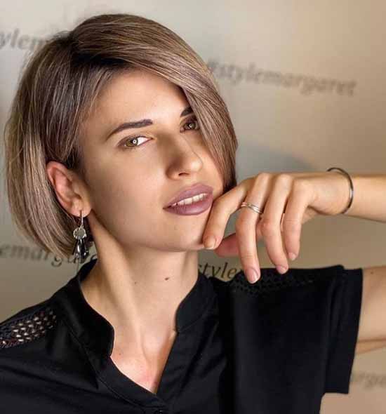 Trendy haircuts spring-summer 2021: trends, styling, photos