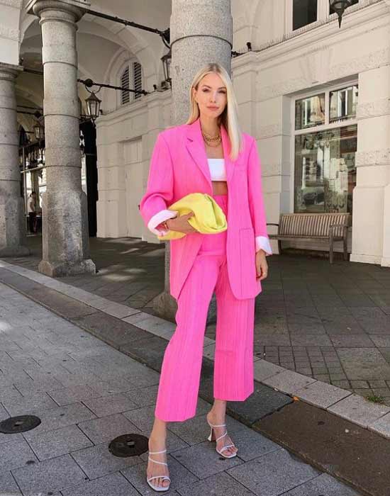 Trendy pink spring-summer 2021