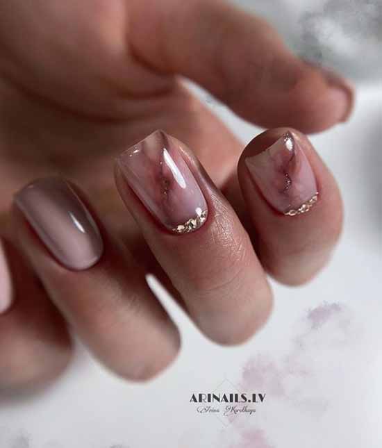 Marble design on two nails