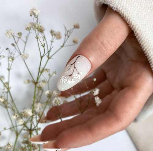 Trends manicure spring photo