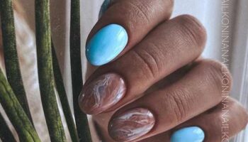 Blue manicure texture