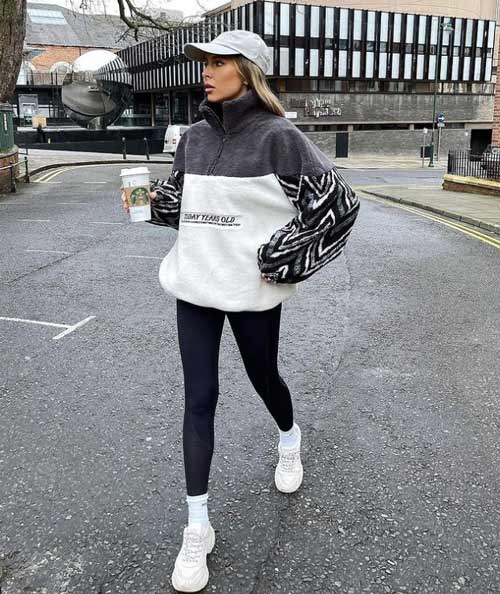 Leggings in sporty style