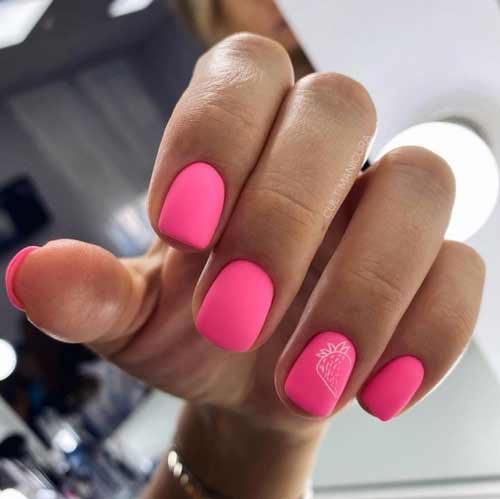 Conception d'ongles brillants avec des fruits