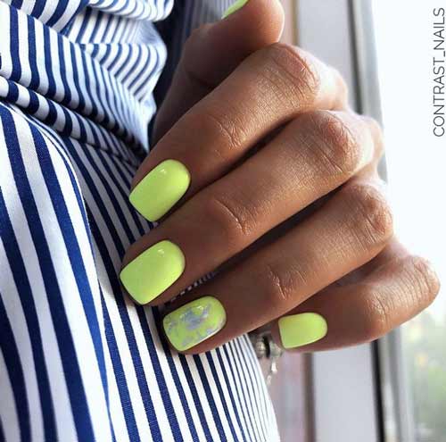 Green neon nails design