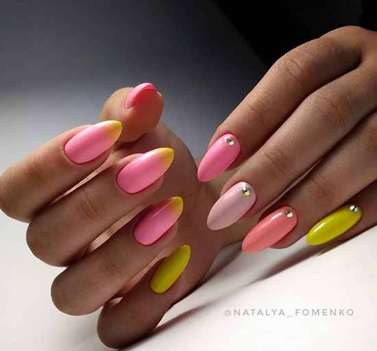 Nail design d'été 2021: photos, la meilleure nouvelle manucure