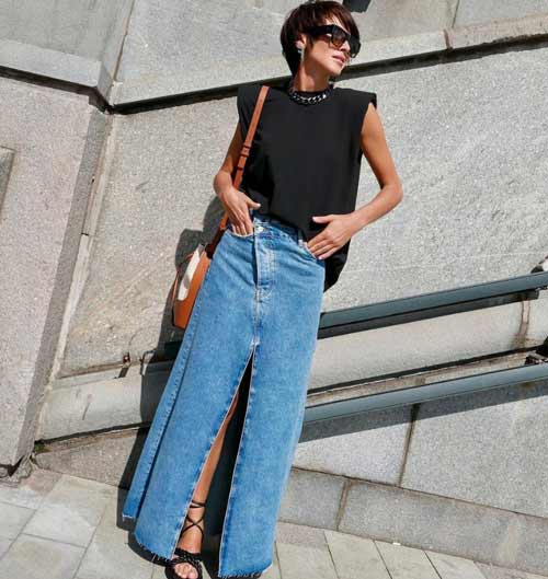 Fashionable denim maxi skirt