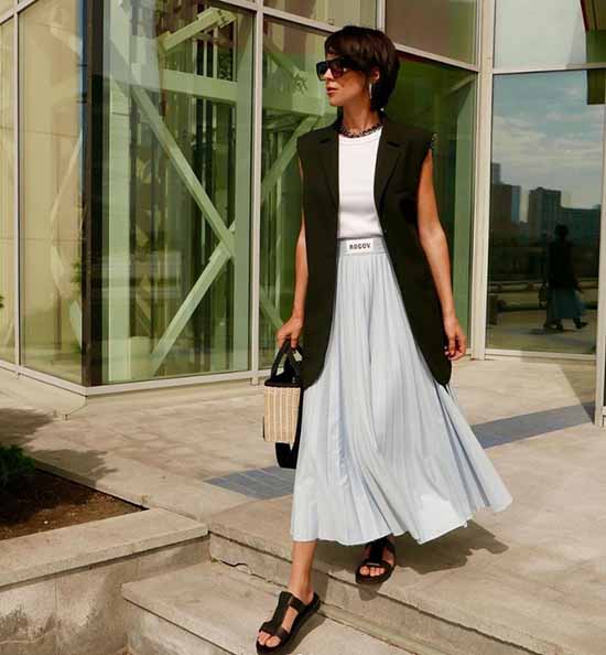 Fashionable skirts spring-summer 2021: what to wear, photos, images