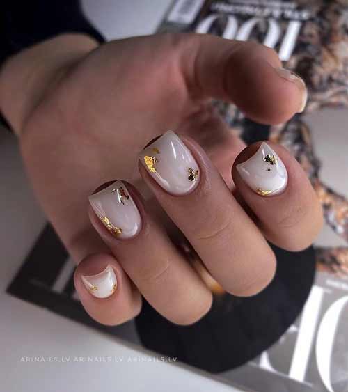 Nude for short nails with foil