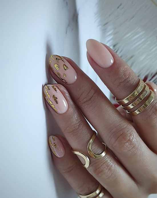 Nude manicure with foil 2021: photos, news