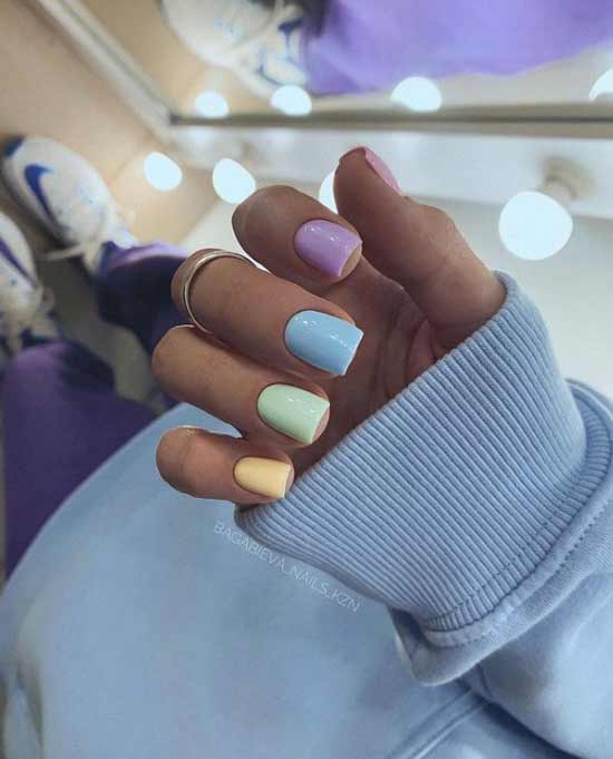 Multi-colored pastel manicure