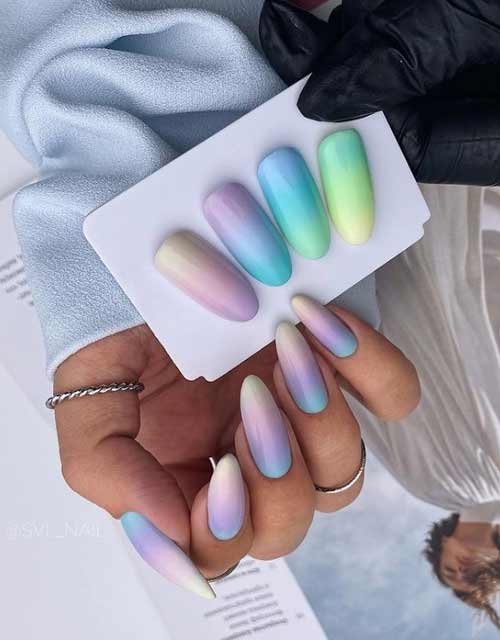 Gradient pastel manicure