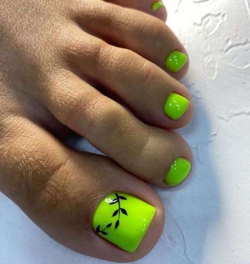 Neon green pedicure