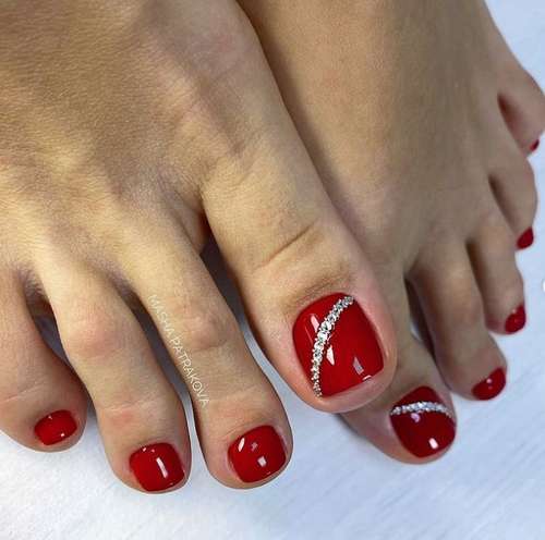 Pedicure design 2021: new spring-summer items, photos, trends