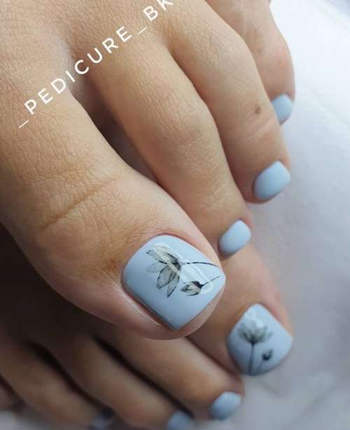 Blue pedicure design