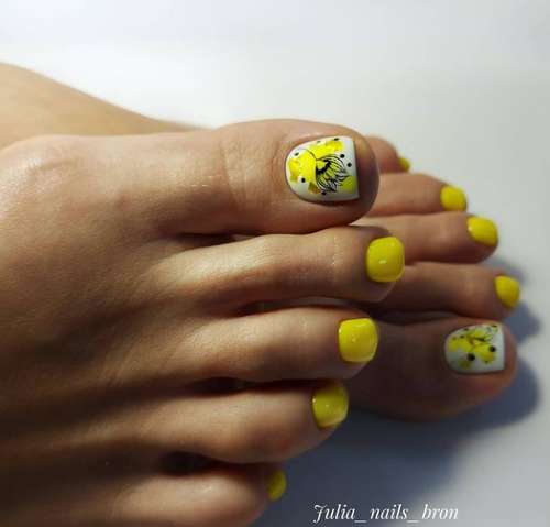 Pedicure design 2021: new spring-summer items, photos, trends