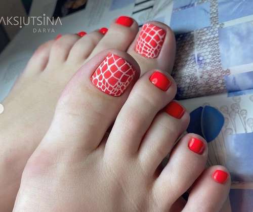 Pedicure design 2021: new spring-summer items, photos, trends