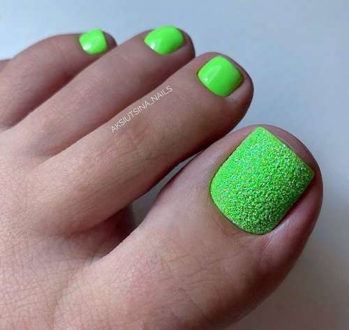 Pedicure design 2021: new spring-summer items, photos, trends