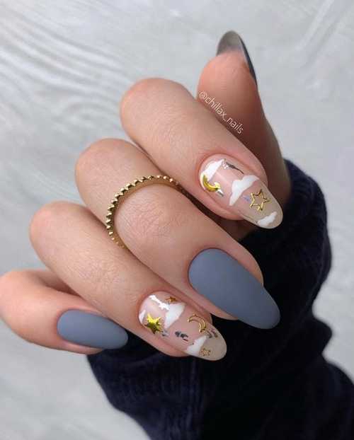 Gray manicure 2021-2022: design, nails in gray tones, photo