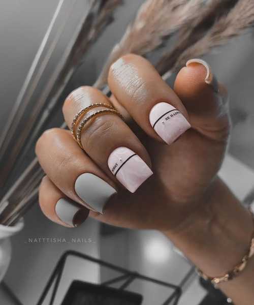 Light gray + pink manicure