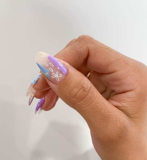 Delicate manicure spring