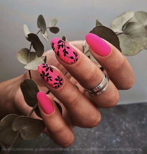 Spring design of nails 2021: new items, photo of manicure