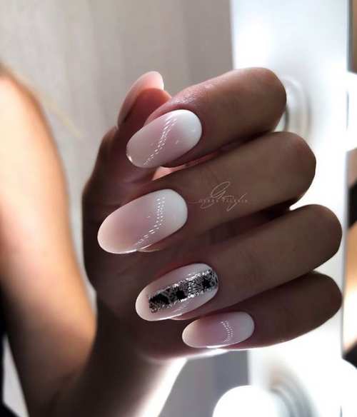 Spring design of nails 2021: new items, photo of manicure