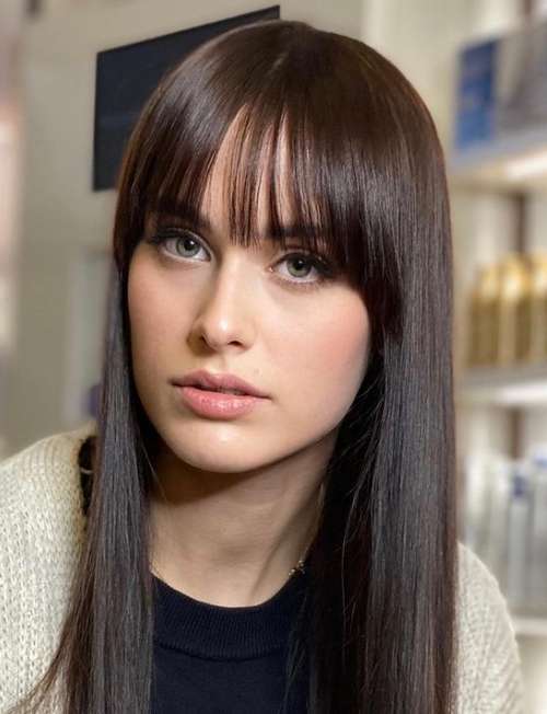 Actual bangs 2021: photos, trends, fashion trends