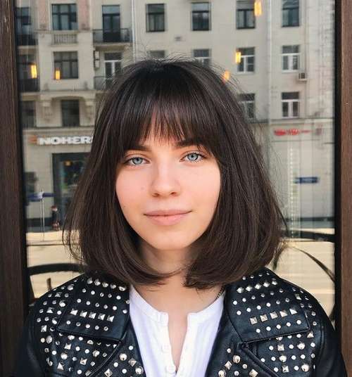 Actual bangs 2021: photos, trends, fashion trends