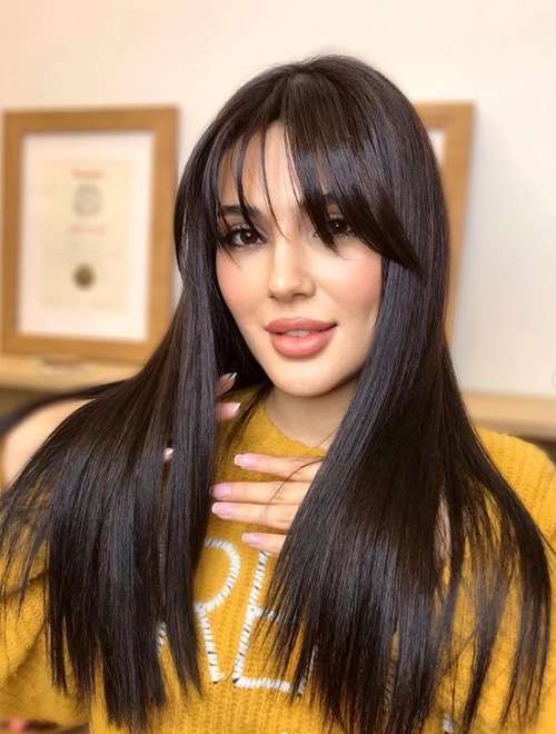 Actual bangs 2021: photos, trends, fashion trends