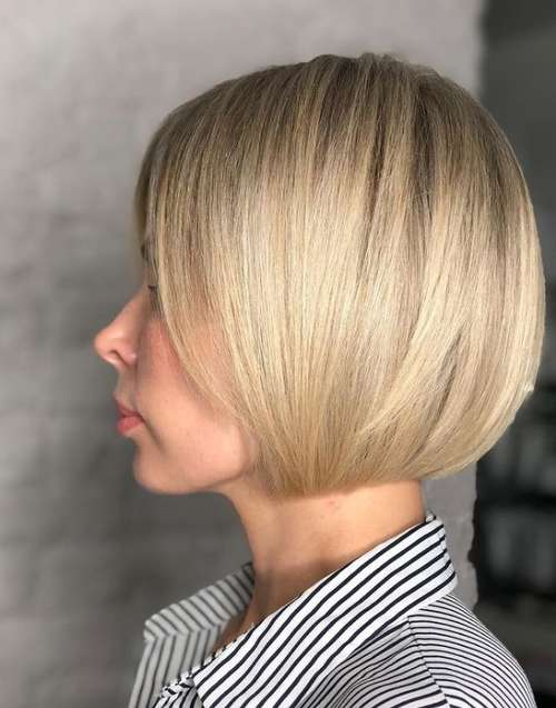 Bob kare avec frange 2021: photos de coupes de cheveux à la mode, tendances