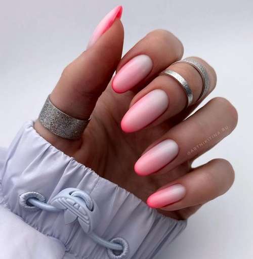 Two-tone manicure: photo, combination of two colors in nail design