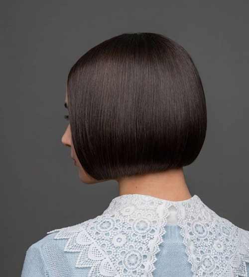 Short bob without bangs back view