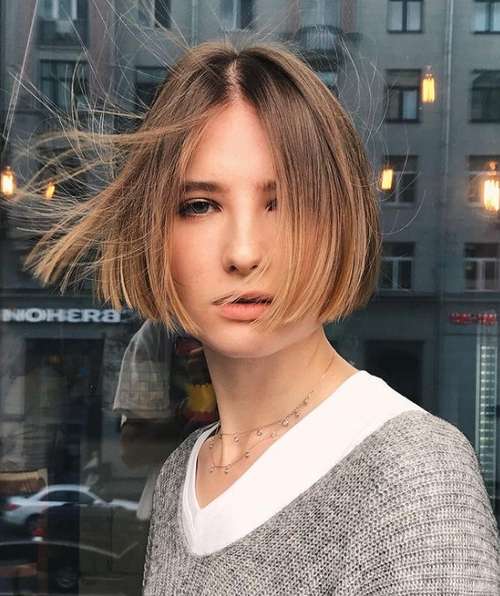 Short haircuts for women without bangs 2021: photos, fashion news