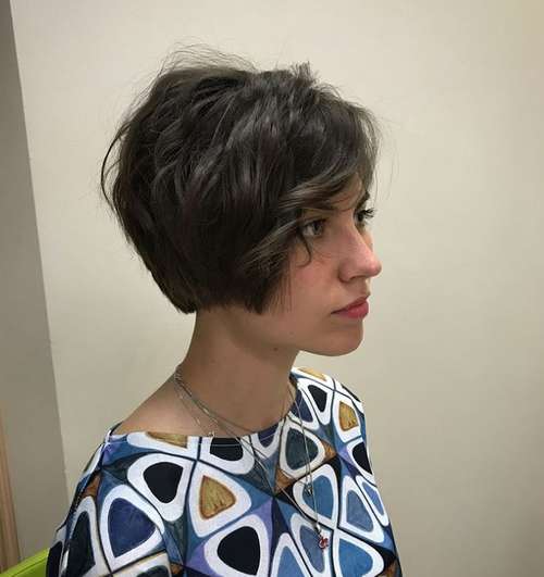 Short haircuts for women without bangs 2021: photos, fashion news