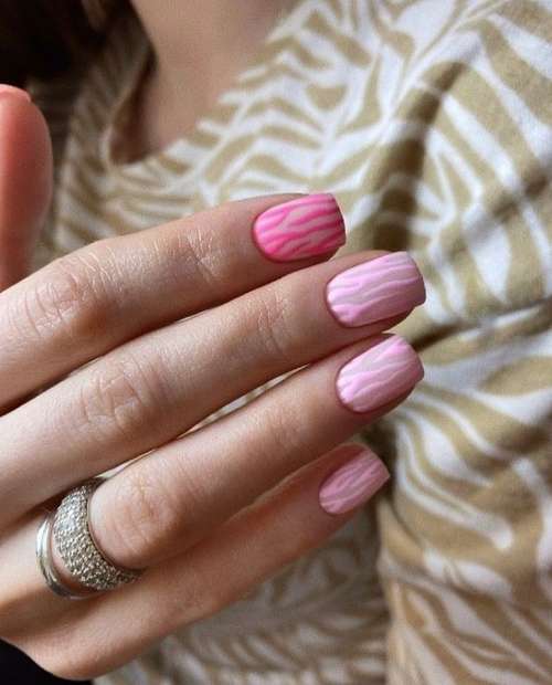 Pink nail design