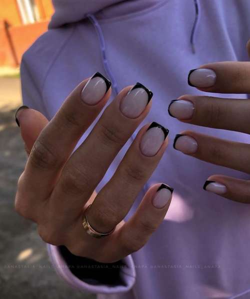 Colored jacket for short nails: photo design 2021, trends